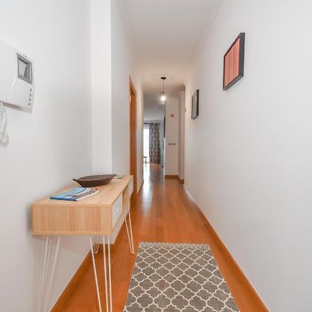 Spacious 3 Bedroom By The Beach Caniço Exterior foto